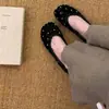 Zapatos de Moda Estilo Coreano Versátiles de Lunares Otoño con Punta Dividida para Mujer Slip-on Suela Suave de Corte Bajo Zapatos Nuevos de Fondo Plano para Conducir