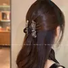 Pinza para el cabello de garra de cristal de lujo ligero de estilo nuevo coreano y japonés de tamaño mediano para mujer, pinza de tiburón para cabello fino, pasador para peinados semi-recogidos