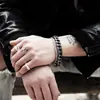 Pulseira de Moda Retrô Minimalista Esculpida Banhada a Prata Pulseira Tendência Simples Personalidade Ousada Venda Direta da Fábrica
