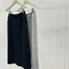 Saia Casuais Esportiva de Meia-Luzia com Cordão na Cintura Baixa, Tecido em Camada de Ar, Resistente ao Vento, Caimento Solto, Emagrecedora, Fenda, Corte Reto, para Mulheres