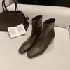 Primer Encuentro: Botines de Gamuza para Mujer, Ajuste Delgado, Tacón Grueso, Nueva Colección Otoño/Invierno 2026, Botines Cortos Negros con Tacón Grueso y Punta Cuadrada