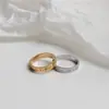 Anel de Diamante com Números Romanos Europeu e Americano para Mulheres, Aço Titânio Moderno e Personalizado, Estilo Cool, Estilo Japonês de Nicho, Anel para Dedo Indicador de Luxo Acessível