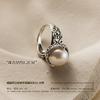 Anillo de Plata Esterlina S925 Redondo de Perla Plata Tailandesa para Mujer Recortado Retro Tallado Lujo Accesible Elegante Anillo Push-Pull R01194