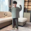 Pijama Infantil 2026 Novo Estilo Outono e Inverno Roupa de Casa Quente Manga Longa Roupa Íntima Térmica de Inverno para Crianças Mais Velhas Meninos