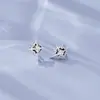 Brincos de Estrela de Oito Pontas Estilo Coreano Prata de Lei S925 Luxo Leve Nicho Brincos de Zircônia Estrela Preta e Branca High-End Atacado