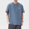 Camiseta Casual de Manga Curta com Bordado Estilo Americano Tendência Marca 2026 Lavagem Pesada para Homens, Verão Solta Gola Redonda Meia Manga