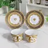 Juego de taza y platillo de café de porcelana de hueso estilo retro europeo, una opción lujosa y elegante para el té de la tarde, perfecto como regalo de inauguración o regalo de negocios