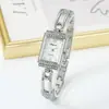Reloj Pulsera de Nuevo Nicho de Alta Gama Transfronterizo para Mujer, Reloj de Pulsera de Moda, Reloj Cuadrado para Mujer con Incrustaciones de Diamantes de Lujo Ligero, Cuarzo