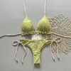 2026 Verano Nuevo Estampado Fruncido Estilo Fresco Cuello Halter Corbata Sexy Conjunto de Bikini para Mujeres Estilo Vacaciones en la Playa