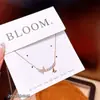 Collar de Plata de Ley S925 para Mujer, Colgante de Mariposa Cielo Estrellado Cara Sonriente, Cadena para Clavícula, Moderno y Versátil, Colgante Elegante y de Alta Gama