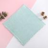 Toalha de rosto infantil quadrada de lã coral 25*25cm, absorvente e macia para uso diário