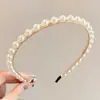 Diadema de moda y dulce para niños, versátil y elegante, diadema de perlas para niñas, accesorio para el cabello de alto valor estético