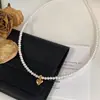 Colar feminino de nicho com pingente de pérolas, colar com pingente de amor, joia de retenção de cor, atacado, Coreia do Sul