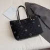 Bolsas Coreanas de Nicho, Bolsos de Mujer de Gran Capacidad, Bolsos Tote de Alta Gama, Bolsos Cruzados Casuales a la Moda, Bolsos Cubo con Forma de Rombo