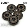 Botones de Resina de Cuatro Agujeros, Varias Especificaciones, Accesorios para Ropa de Cuatro Agujeros, Venta Directa de Fabricantes de Equipaje, Botones de Resina, Botones para Manualidades