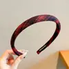 Diadema de Esponja Color Café Otoño Invierno para Mujer Estilo Coreano Uso Diario Versátil Diadema Alta para la Frente para Lavarse la Cara Atadura de Pelo Pinza para el Cabello