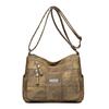 Venta al por mayor transfronteriza de nuevos bolsos para mujer, bolsos de hombro de moda, bolsos para madres de gran capacidad, mochilas para mujeres de mediana edad.