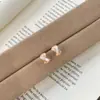 Pendientes de Plata de Ley S925 Tiqi Estilo Lujo Ligero de Concha y Cruz para Mujer, Modernos Geométricos con Circonita Incrustada, Exquisitos Pendientes para el Día a Día