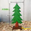 Configuración de Escena de Exhibición de Escritorio con Árboles de Pino Tallados en Madera de Comercio Exterior, Árboles de Navidad, Regalos Festivos y Adornos Pequeños Decorativos Lindos