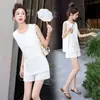 Nuevo conjunto de verano para mujer estilo chino: un conjunto que incluye un chaleco bordado sin mangas y shorts, hecho de algodón y lino, con un diseño elegante y estiloso