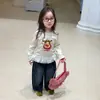 Camiseta de Manga Larga con Estampado Divertido de Niña MaiyoYo, Falso Dos Piezas con Dobladillo Fruncido, Camiseta Base de Otoño para Niñas Pequeñas