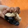 Color Café con Leche Otoño e Invierno Tela Patrón Retro Goma para el Pelo para Mujer Coleta Alta Goma para el Pelo Accesorio para el Cabello de Cuero