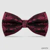 Collar rojo ceremonia de boda novio traje de boda moño compromiso padrino corbata corbata traje color sólido