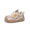 Sapatos para bebês e crianças pequenas para meninas, estilo primavera e outono, sapatos macios com sola antiderrapante para bebês, sapatos funcionais de malha respirável para meninos para crianças pequenas