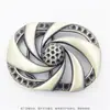 Fivela Espiral com Tema de Anime Fivela de Cinto Artesanal Antiga Colecionável Fivela com Logo Personalizado para Convenções de Quadrinhos