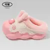 Chinelos de algodão infantis de urso de desenho animado, unissex, para outono e inverno, adequados para uso interno, antiderrapantes, quentinhos e fofos, disponíveis para atacado