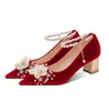 Zapatos de moda para mujer color burdeos 2026 zapatos de boda de primavera para mujer con tacones gruesos, zapatos de boda para vestido nupcial Xiuhe, tacones altos cómodos