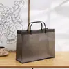 Sacolas de Compras Personalizadas de PP Fosco de Alta Qualidade para Lojas de Roupas, Sacolas Grandes para Lojas de Roupas Femininas com Logotipo Personalizado