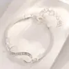 Comercio exterior europeo y americano nuevo brazalete abierto para mujer diseño de moda ocho de la suerte traje de tres piezas de brazaletes