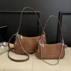 Bolsa Simples de Axila Coreana para Mulheres 2025 Outono e Inverno Nova Bolsa de Corrente Retro de Ombro Moda para o Dia a Dia Bolsa de Bolinho