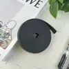 Fabricante de Fita Revestida de TPU e PVC Personaliza Coleiras e Guias Antiderrapantes, Foscas, Impermeáveis e Resistentes ao Desgaste para Animais de Estimação em Estoque
