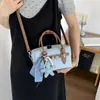 Bolsa jeans feminina 2026 nova tendência moda bolsa de mão bolsa almofada estilo coreano casual versátil transversal bolsa Boston