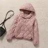 Colete casual branco leve de plumas de pato com padrão de losangos para mulheres, gola redonda, camada interna justa, colete quente, jaqueta estilo vintage, moderno
