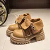 Botas Martin de mujer de diseño único con suela gruesa de doble uso, nuevas botas de trabajo para exteriores de moda otoño e invierno 2026 con botón de presión