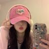 Gorra de béisbol estilo coreano rosa con gato de amor para mujer, gorra con visera de copa suave que hace que la cara se vea pequeña, sombrero versátil de verano 2023 Nuevo
