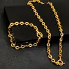 Pulseira de Corrente de Aço Titânio de Alta Qualidade com Lábio Grande para Mulheres com Fivela T Ajustável Cor Aço Dourado Real 18K Não Desbota Nem Enferruja
