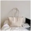 Bolso de Hombro Vintage de Alto Estilo Nuevo Verano 2026, Bolso de Gran Capacidad para el Trabajo, Bolso Tote, Bolso Sencillo y Elegante para Debajo del Brazo