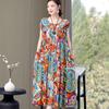 Vestido de seda de algodón para mujeres de mediana edad y mayores, de moda, suelto, de talla grande, ropa de mujer, nueva prenda exterior de verano, falda con textura sumergida para cubrir la carne.