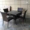 Pátio ao ar livre Lazer Mesa e Cadeira Hotel Villa Simples Cadeira de vime Processamento ao ar livre personalizado impermeável Mesa e cadeira de vime à prova de sol