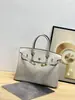 Bolso Grande de Cocodrilo de Gama Alta para Mujer 2026 Nuevo Bolso Cruzado Versátil de Moda Bolso de Mano Bolso Platino