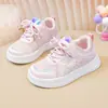 Sapatos para Meninas, Tênis Esportivos Infantis, Novo Estilo Primavera 2026, Sapatos Brancos para Meninos, Sapatos Casuais Leves para Crianças Maiores, Sapatos com Solas Macias para Meninas