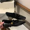 Conjunto Estilo Coreano com Sapatos de Couro de Salto Grosso para Mulheres, Sapatos de Algodão Quente com Forro de Lã Estilo Britânico, Sapatos Peludos de Inverno, Sapatos Mary Jane de Salto Médio para Mulheres