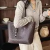 2026 Nuevo Estilo Coreano Moda Bloque de Color Bolso de Hombro de Moda Textura Retro Bolso de Hombro Único Bolso Tote Texturizado de Gran Capacidad