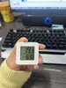 Medidor Eletrônico de Temperatura e Umidade Interna de Alta Precisão, Mini Termômetro para Quarto de Bebê, Instrumento Detector de Exibição Seca e Úmida Montado na Parede