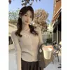 Camisa básica de tricô feminina, novo estilo primavera e outono, suéter pulôver estiloso de gola baixa e manga longa para o inverno