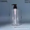 El fabricante suministra botellas transparentes de hombro plano de 1000 ml hechas de material PET, adecuadas para varios envases de uso general como champú y gel de ducha.
